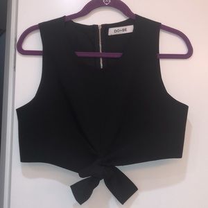 DO + BE crop top size M brand NEW! Best selling top! *